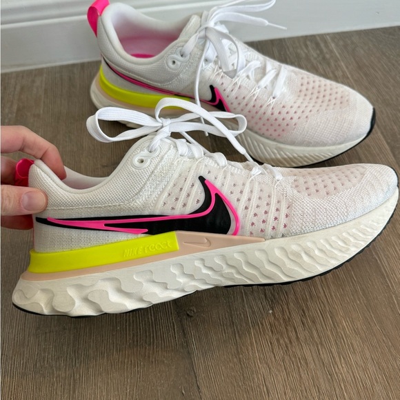 Nike React Infinity Run Flyknit 2.0 Neon Yellow Pink White Mens Running Shoes - Picture 2 of 11